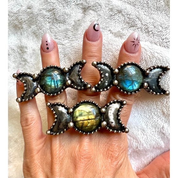 Handmade Jewelry - *NEW STOCK!* Witchy Lunar Cycle Labradorite + Pyrite Moon Ring 5 6 7 8 9 10